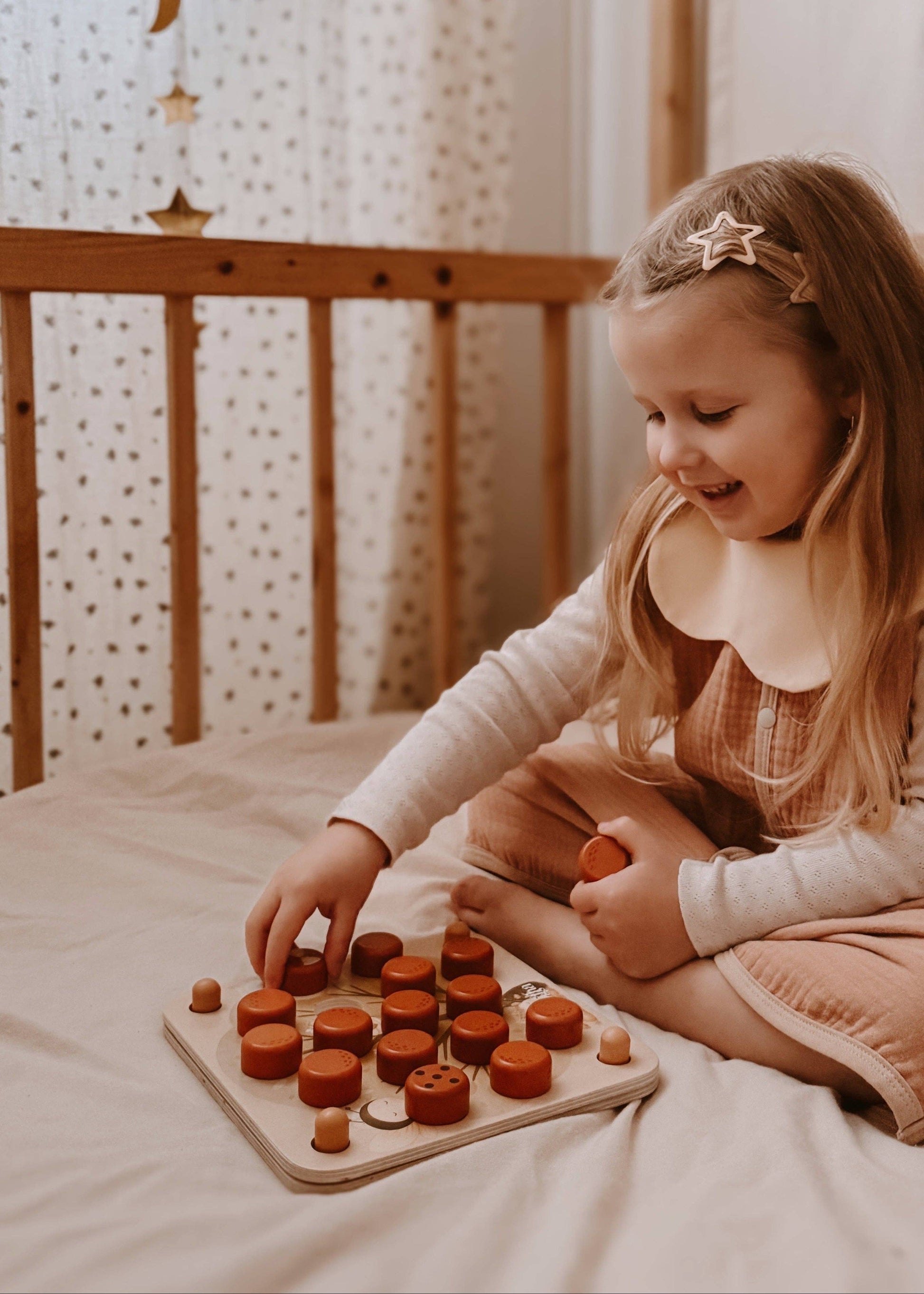 Montessori edukacinė atminties dėlionė Pop & Peek