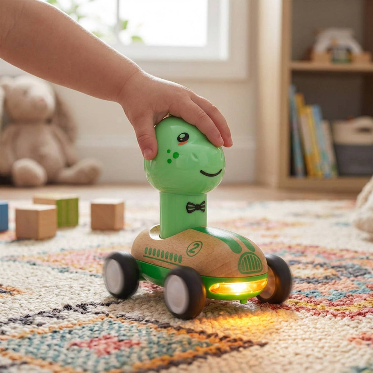 Medinis automobilis su dinozauru
