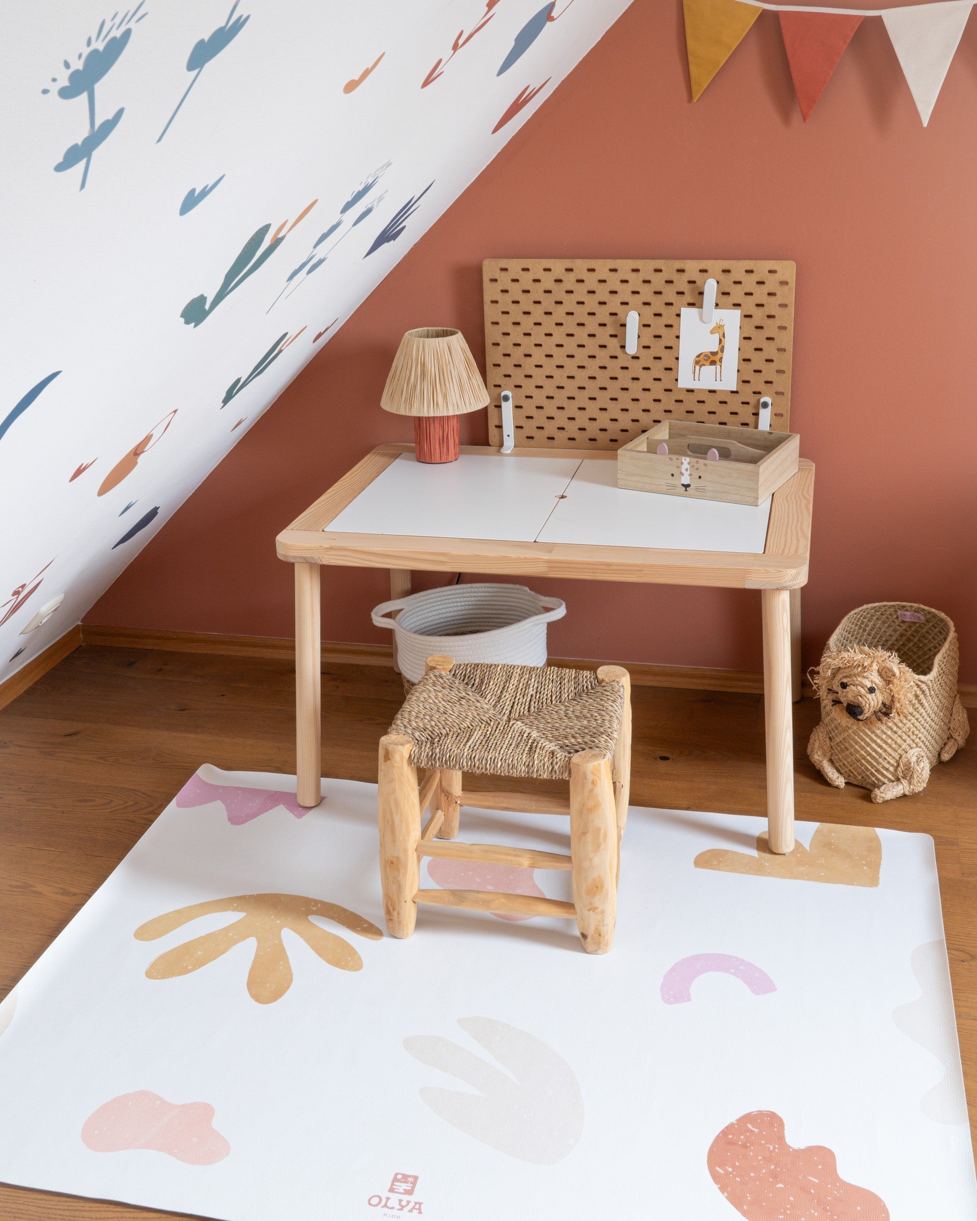 Kids Mealtime Floor Mat, Non-Slip & Waterproof - Organic Beach