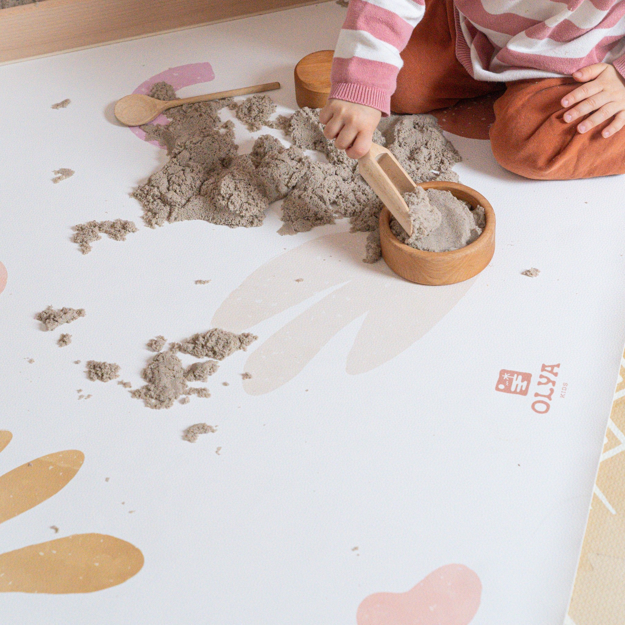 Kids Mealtime Floor Mat, Non-Slip & Waterproof - Organic Beach